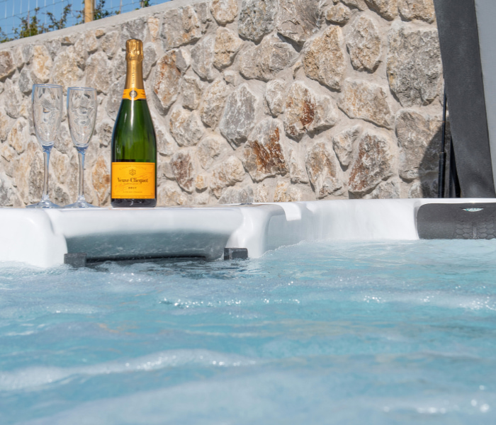 Holiday Homes with Hot Tubs