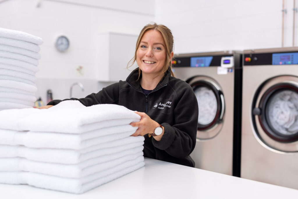 Lauren - Laundry unit Manager