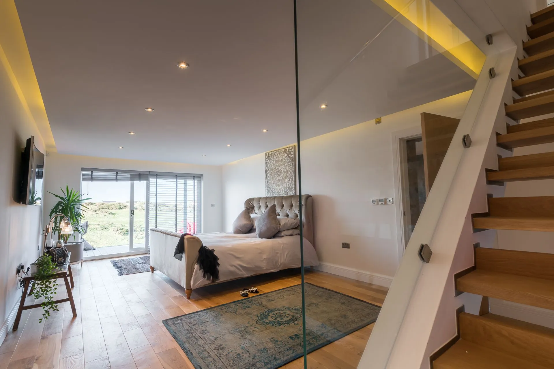 Cadair Arthur - downstairs master bedroom