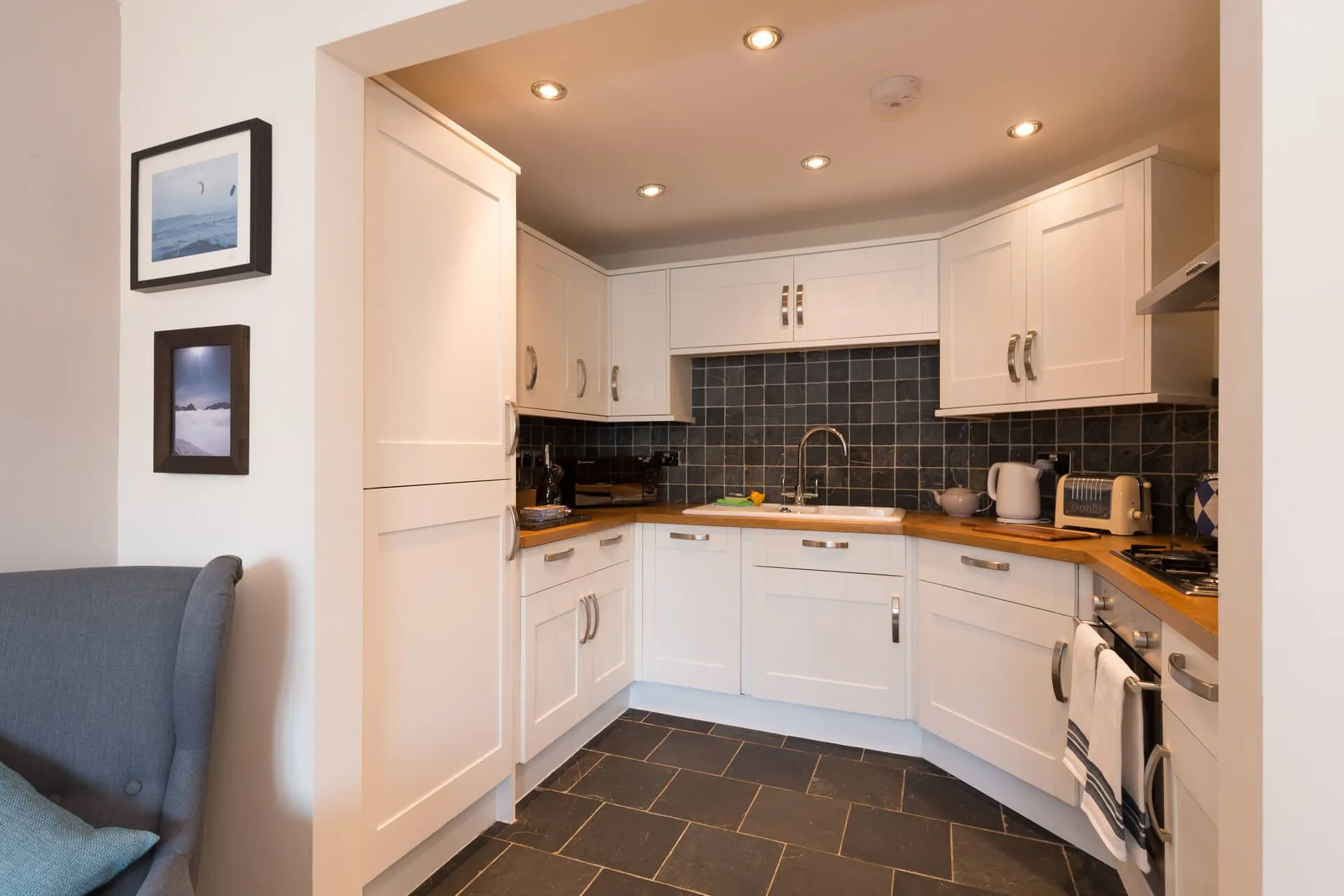 Bryn Eglwys Kitchen 
