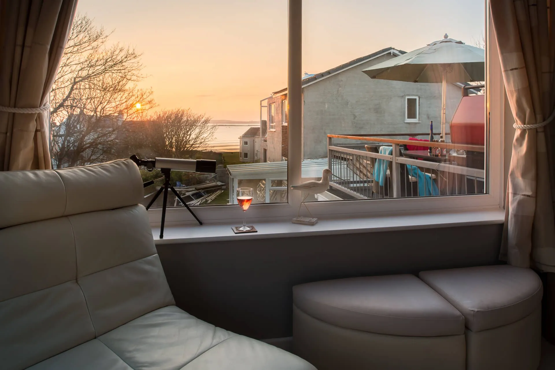 Cwalafila living room sunset