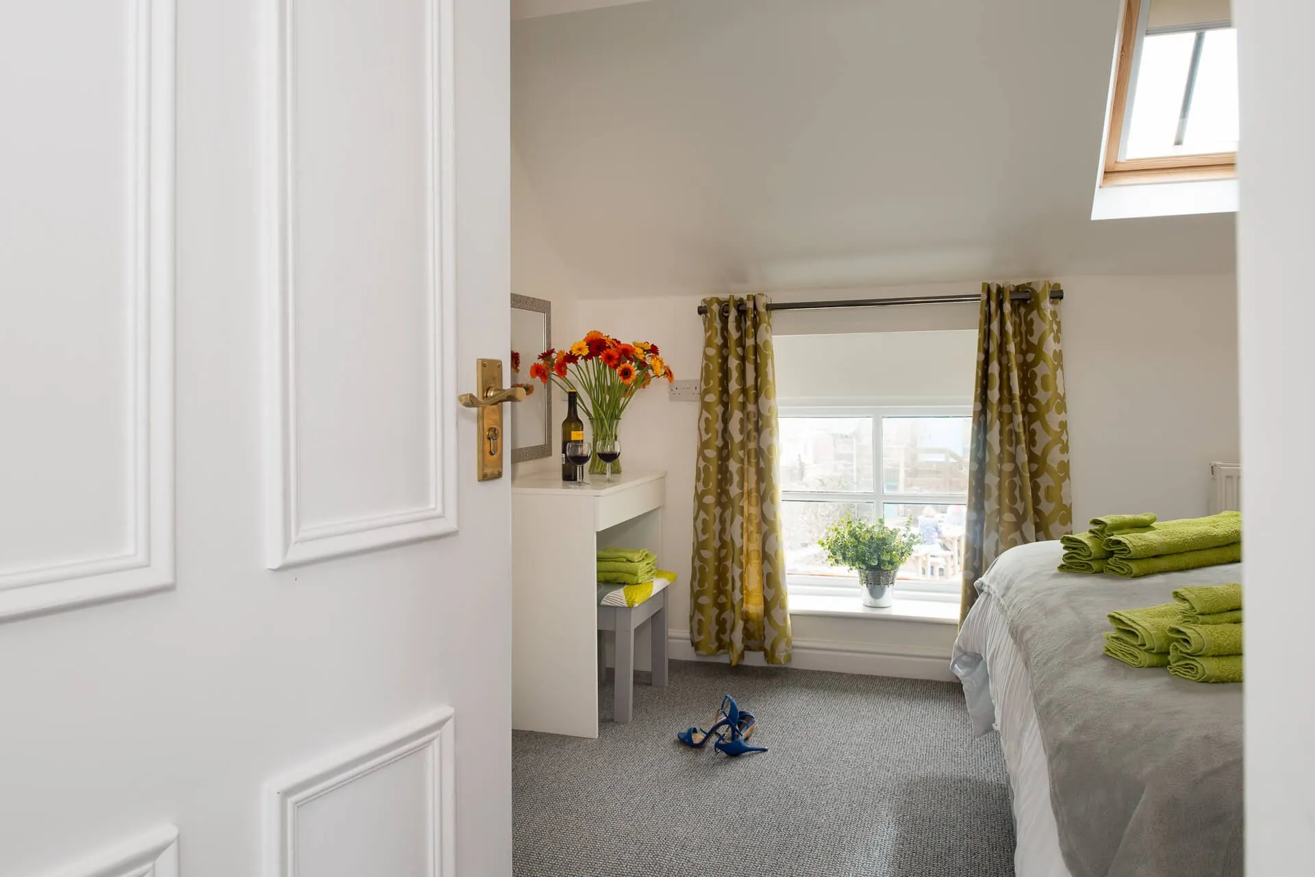 Ty Mabon View into Bedroom