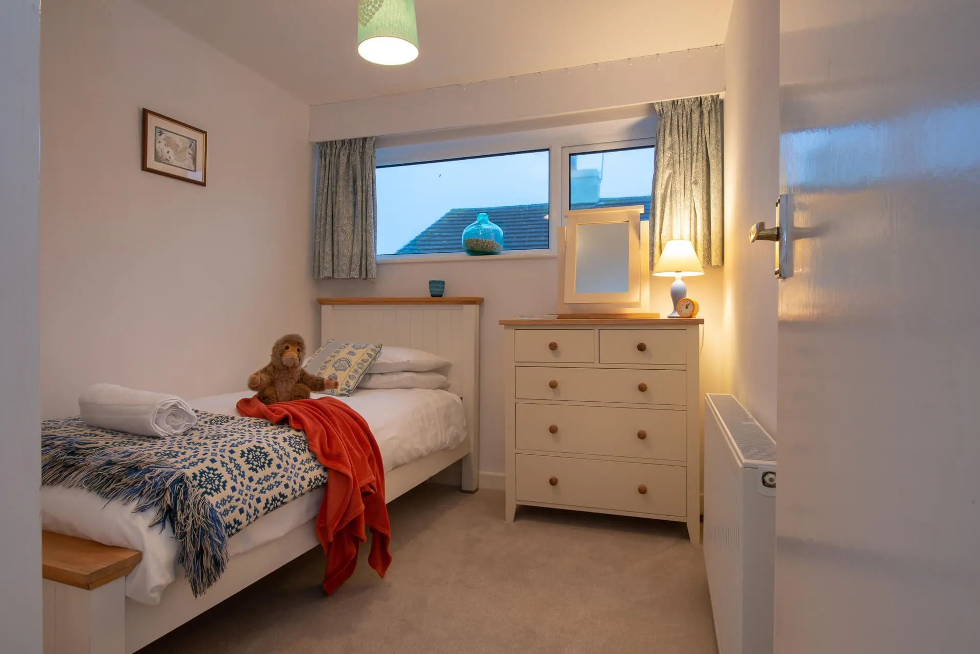 Marimar - Single Bed Bedroom