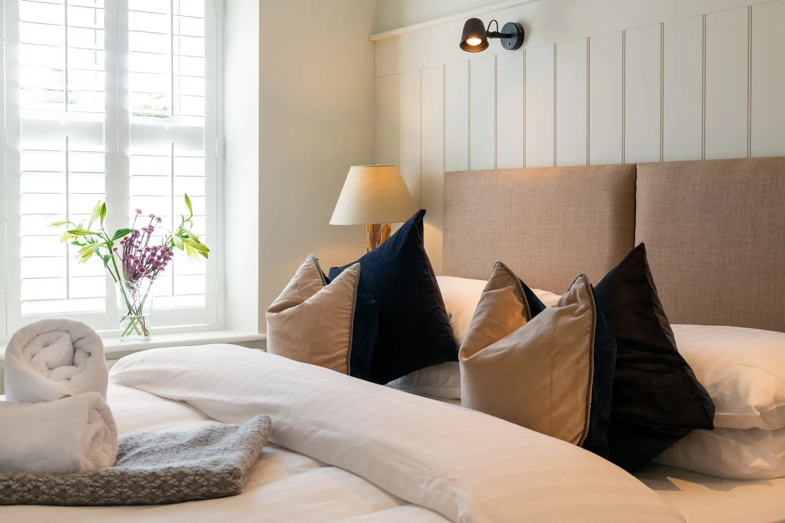 The Nest at The White Eagle - super king bed