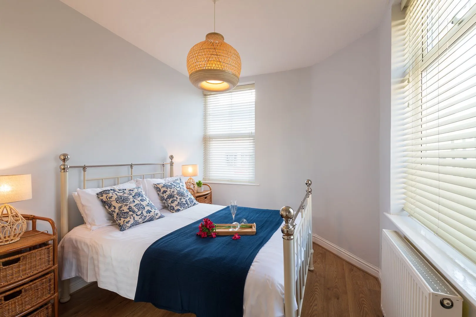 Bryn Awel Bach master bed