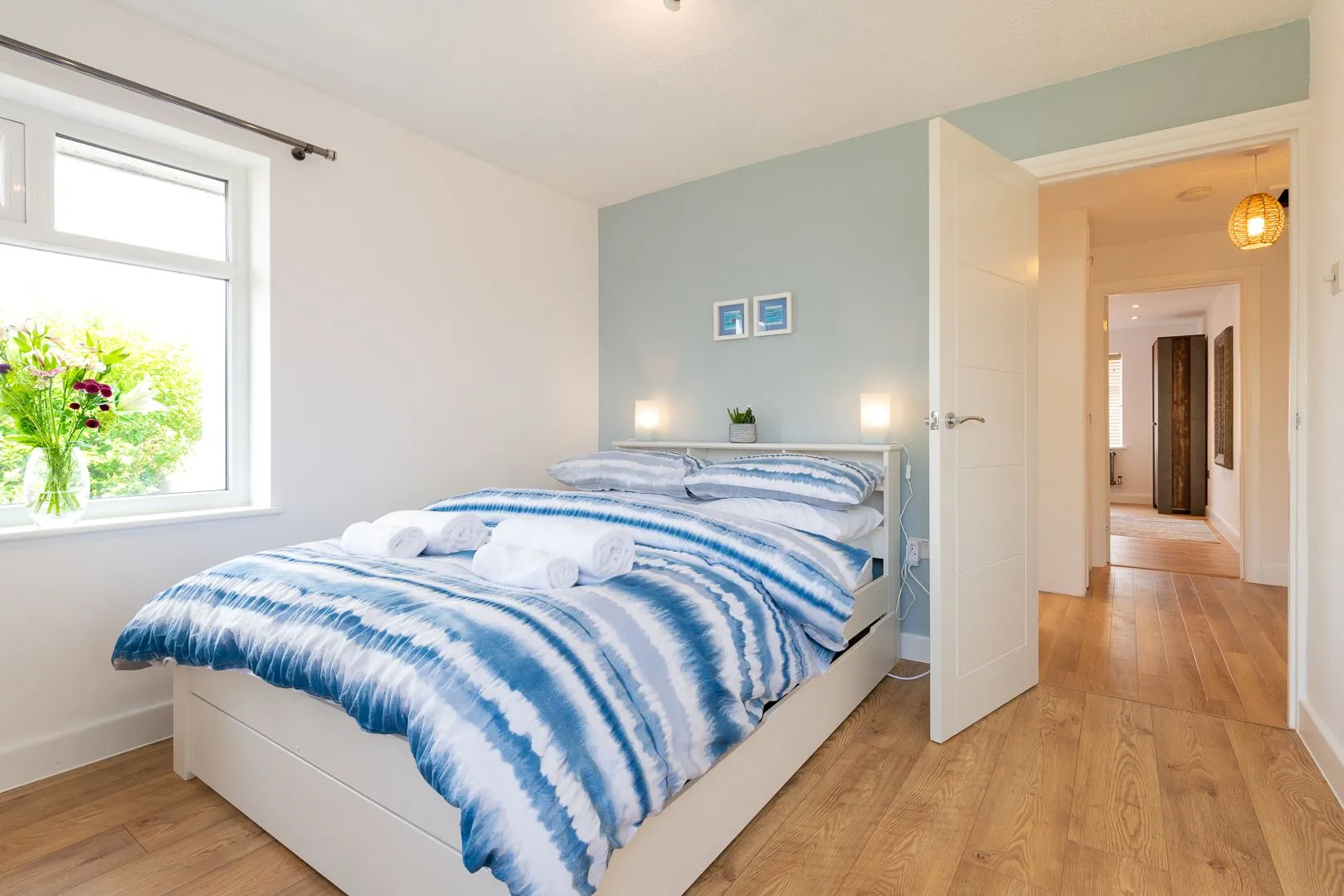 Faraway double bed