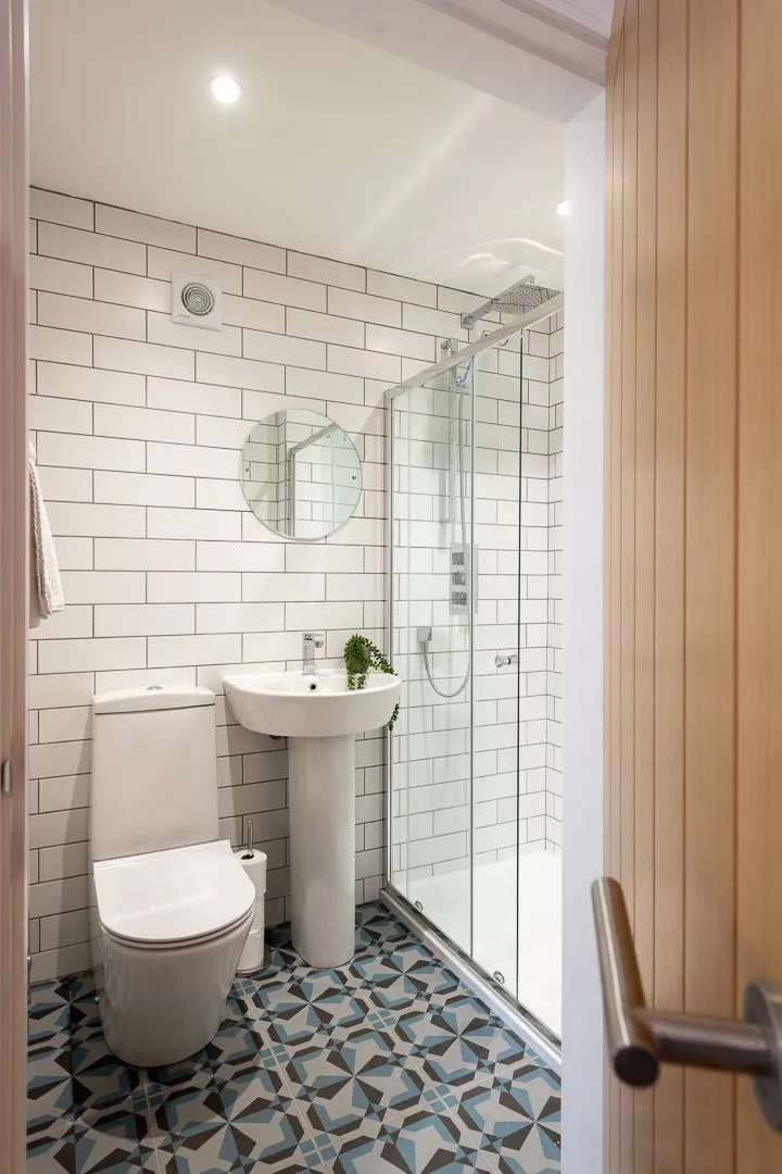 Stone's Throw - Shower