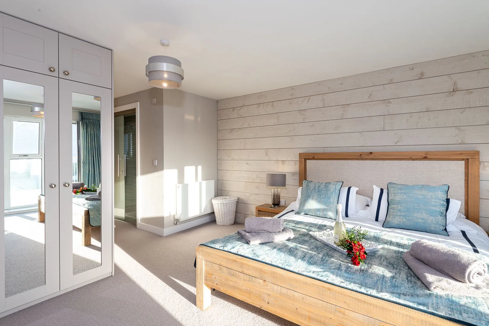 Out of the Blue - Annex bedroom