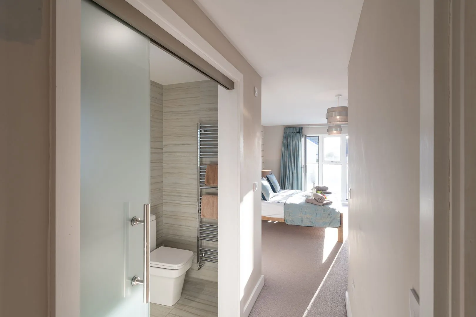 Out of the Blue - Annex bedroom and ensuite door