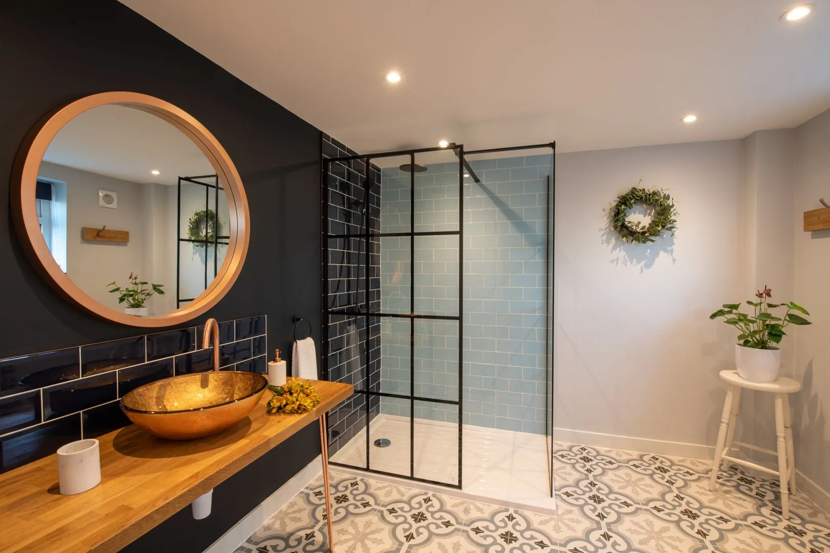Coed Y Llan super-king en-suite