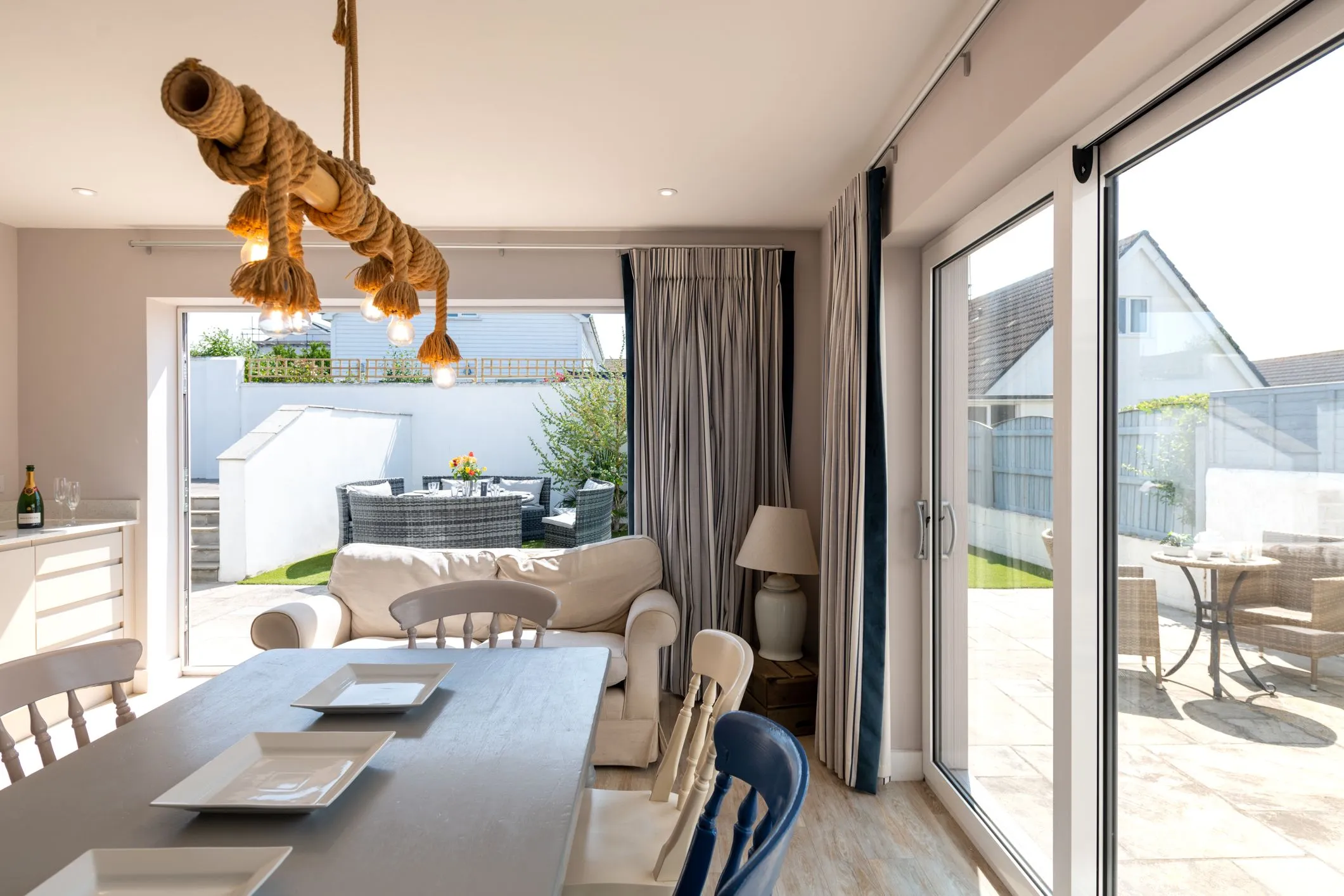 Out of the Blue - Dining area and sofa