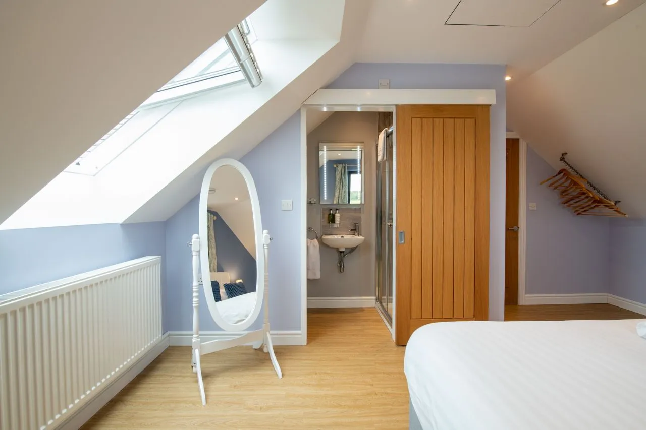 Ty Rhos Newydd Bedroom 2 view to en-suite