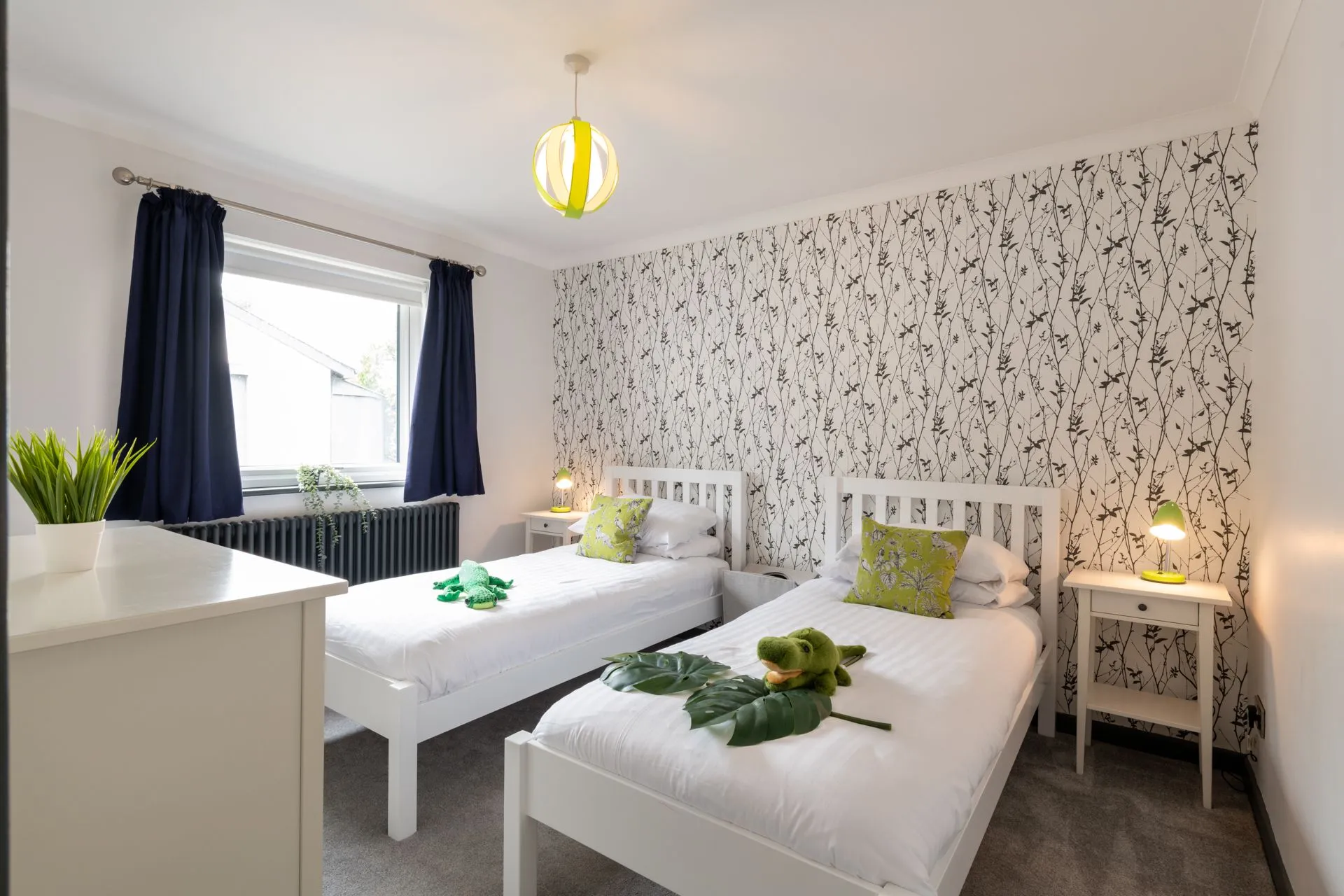 Penyrorsedd - Twin Bedroom
