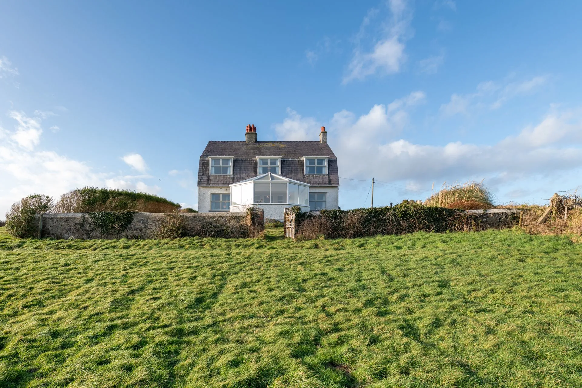 Twn Pwll Rhosneigr