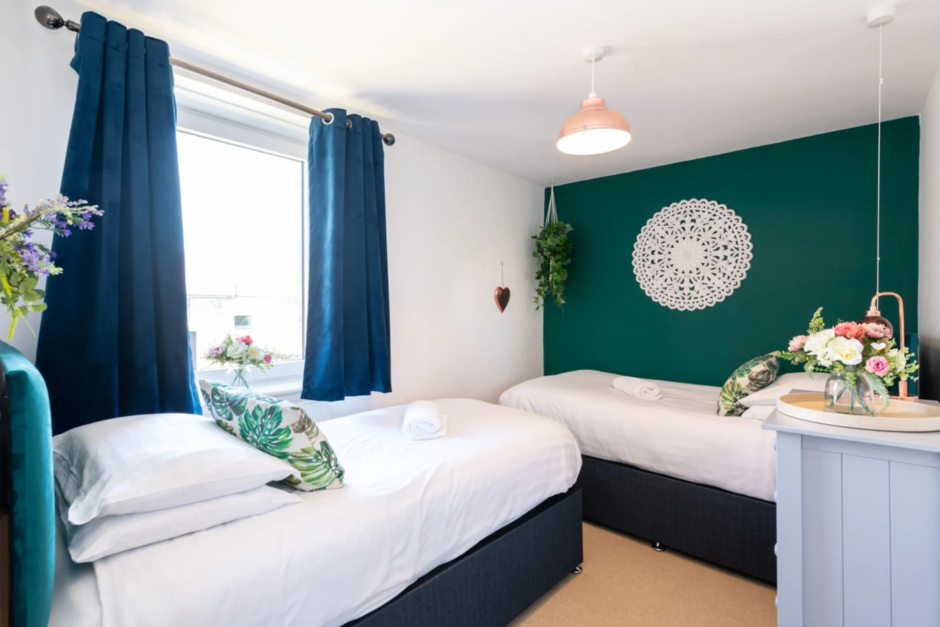 Bwthyn Branwen Downstairs twin bedroom