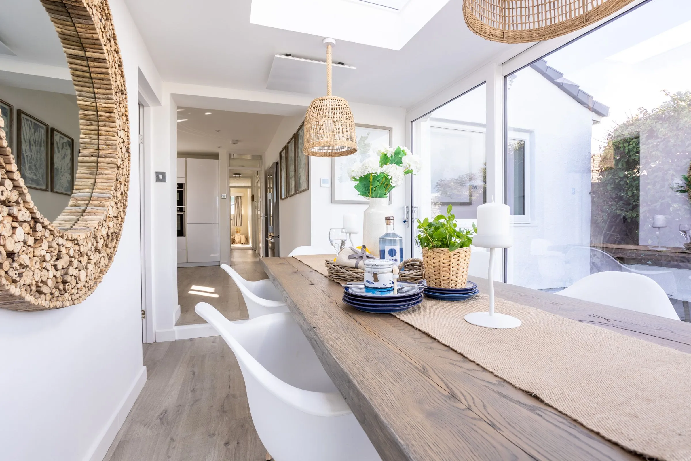 Hafan Dining Room Table