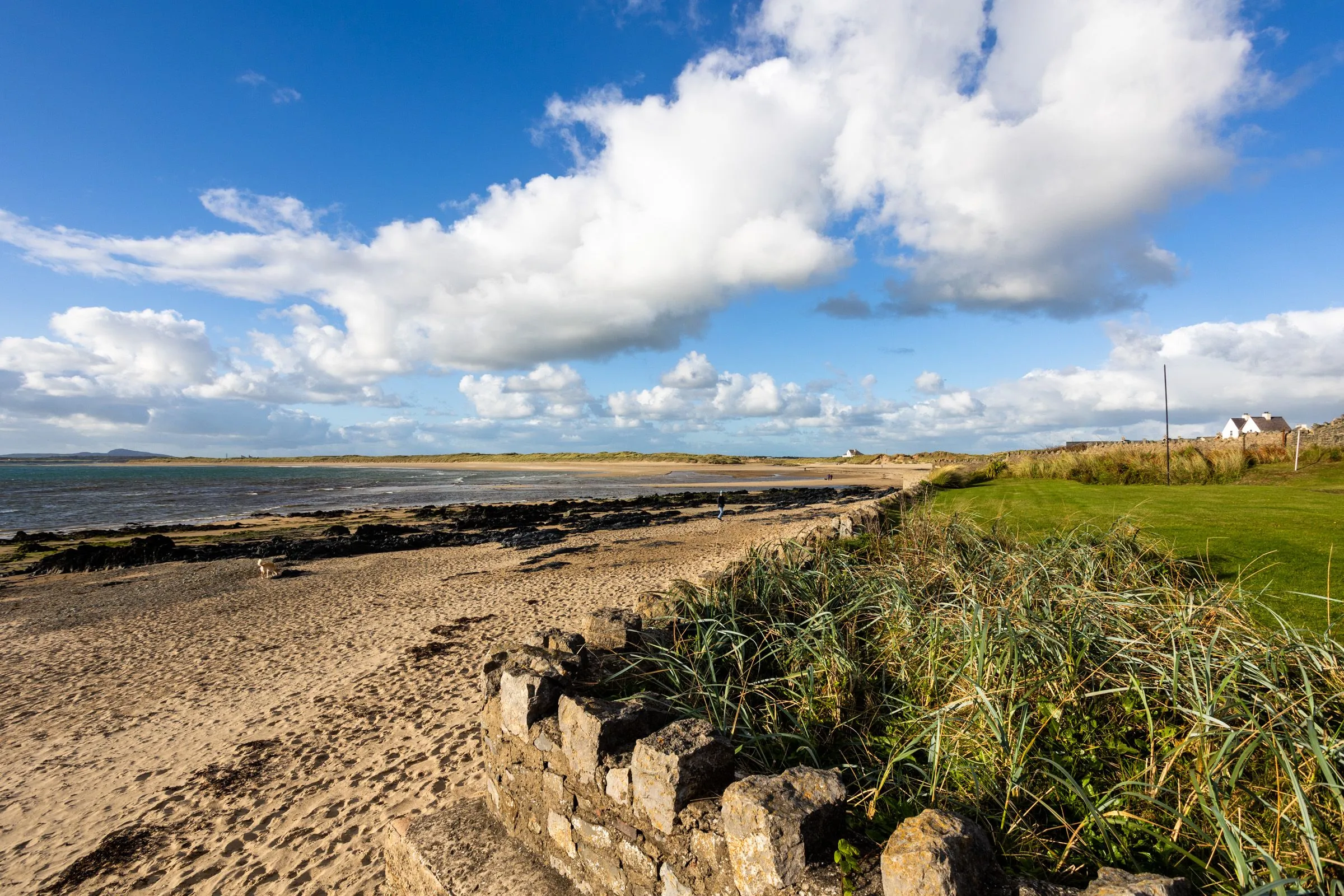 Hafan Rhosneigr Beach