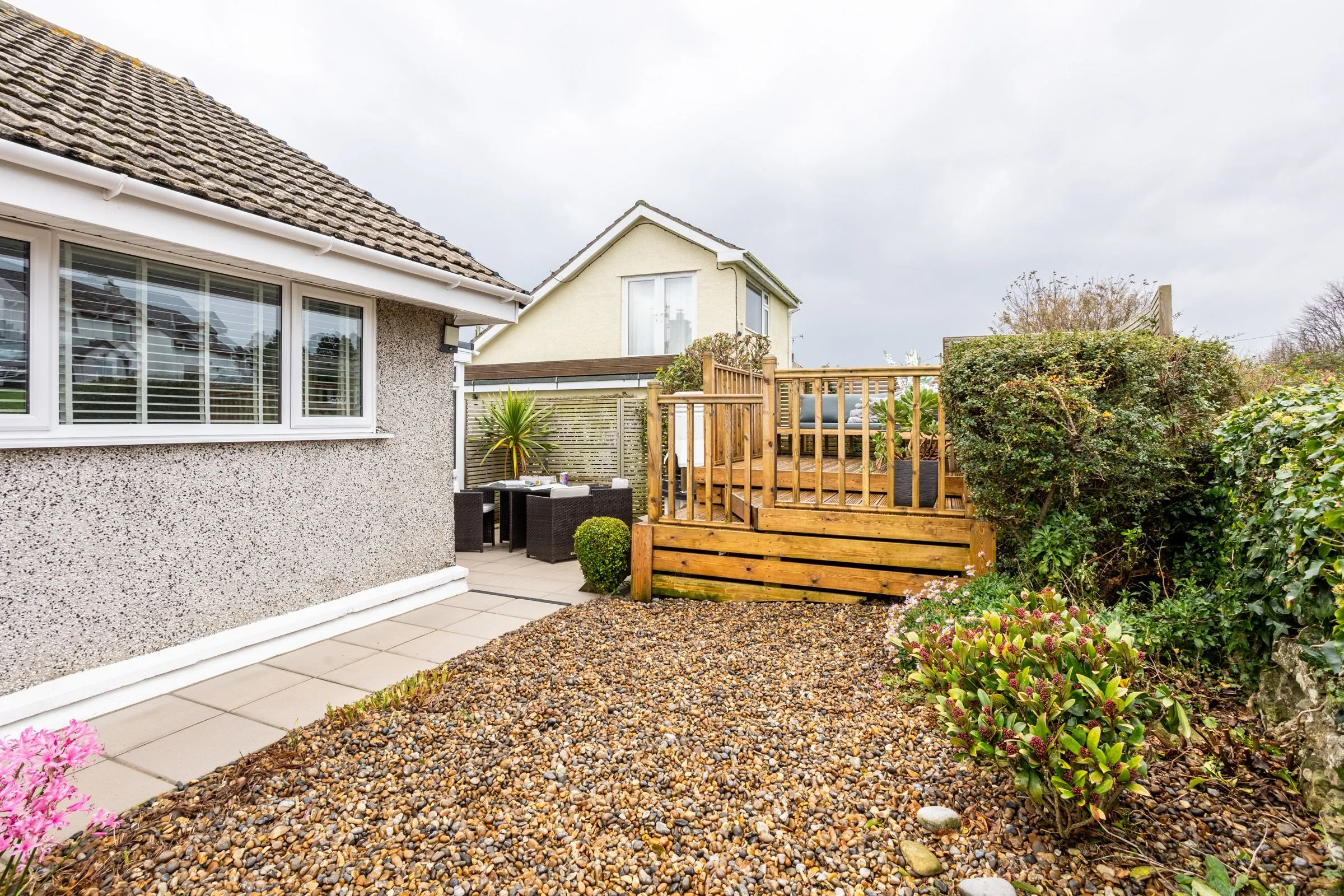 Tamarisk back patio