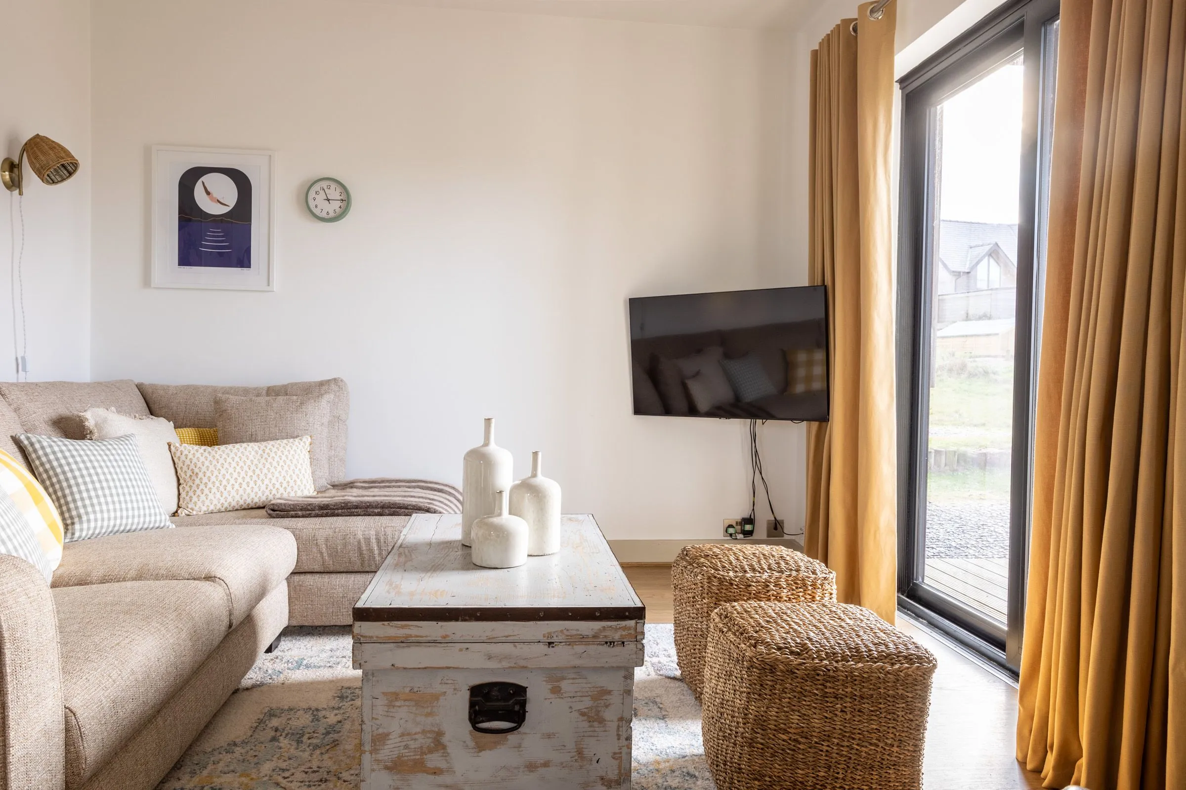 Porth Crigyll Lounge
