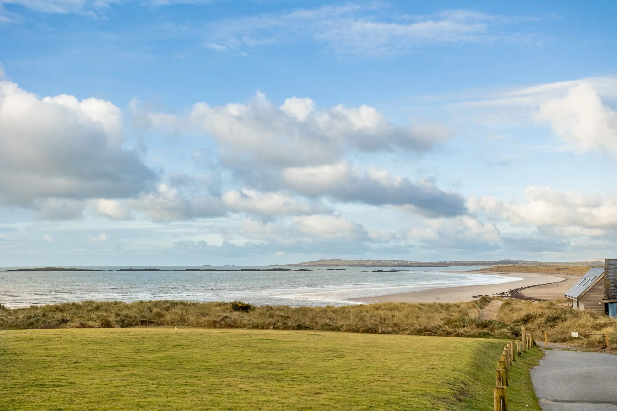 Porth Crigyll - View to Beach 