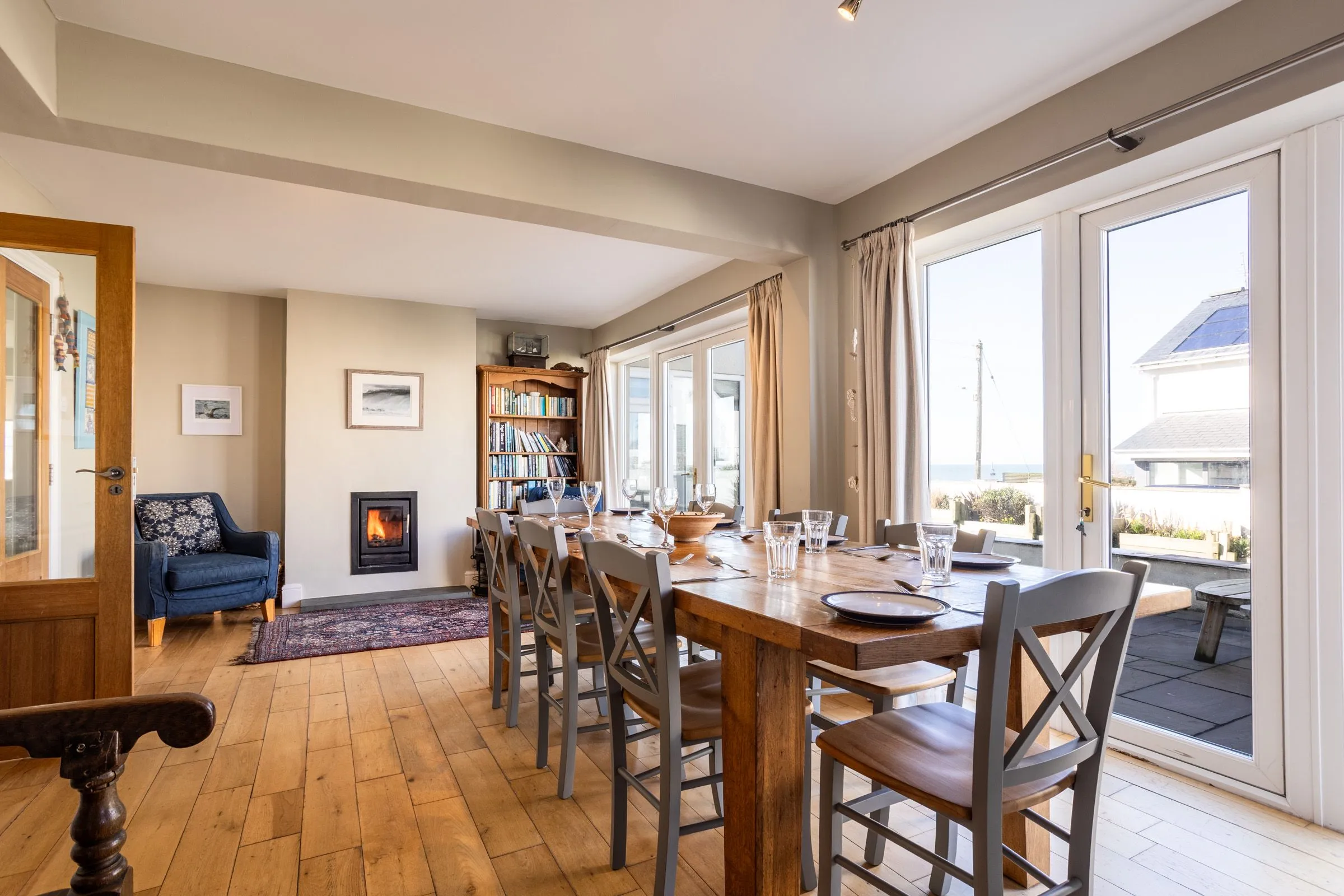 Morwennol - Dining Room Table