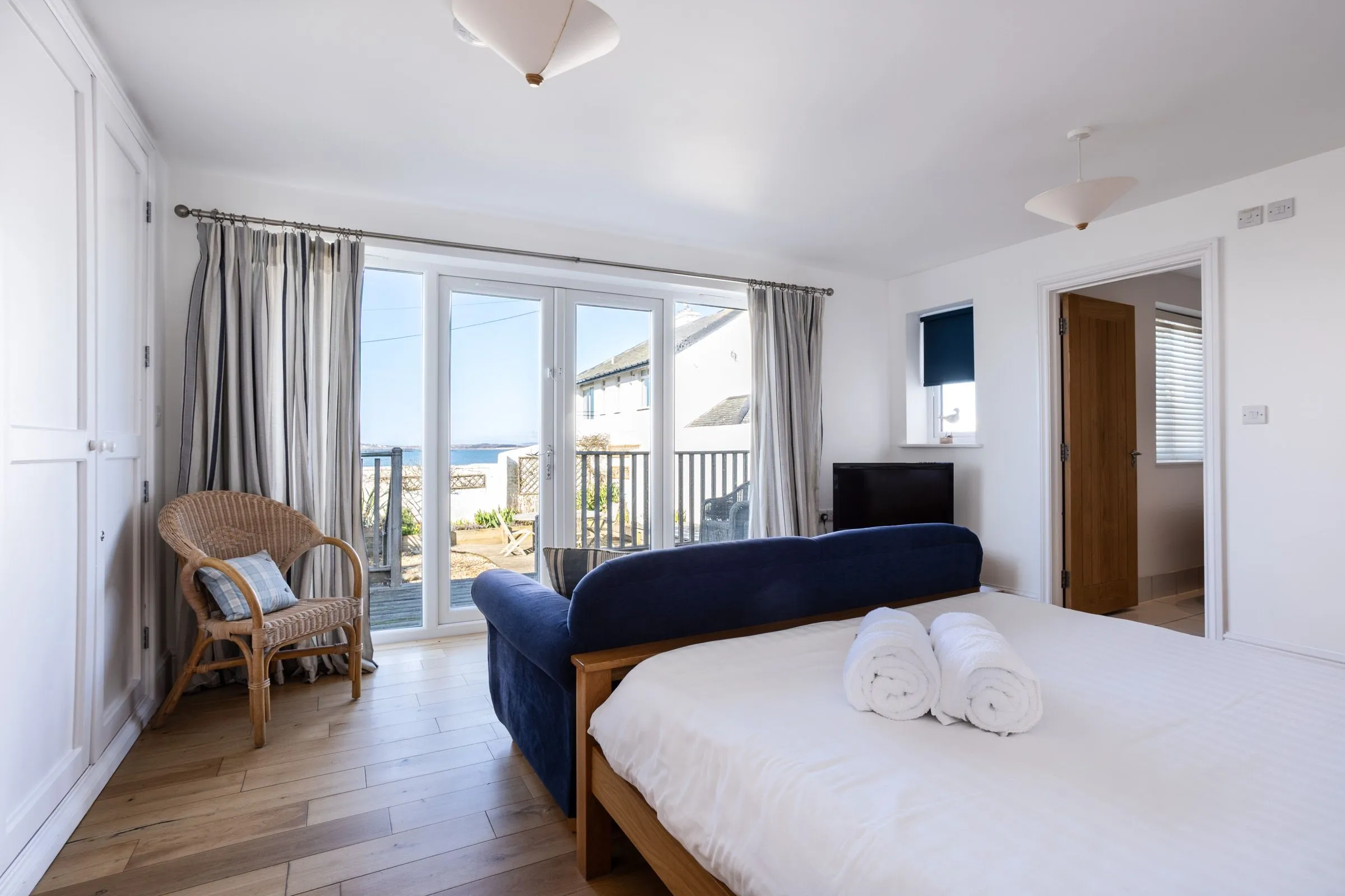 Morwennol - Double Bedroom Outside Doors