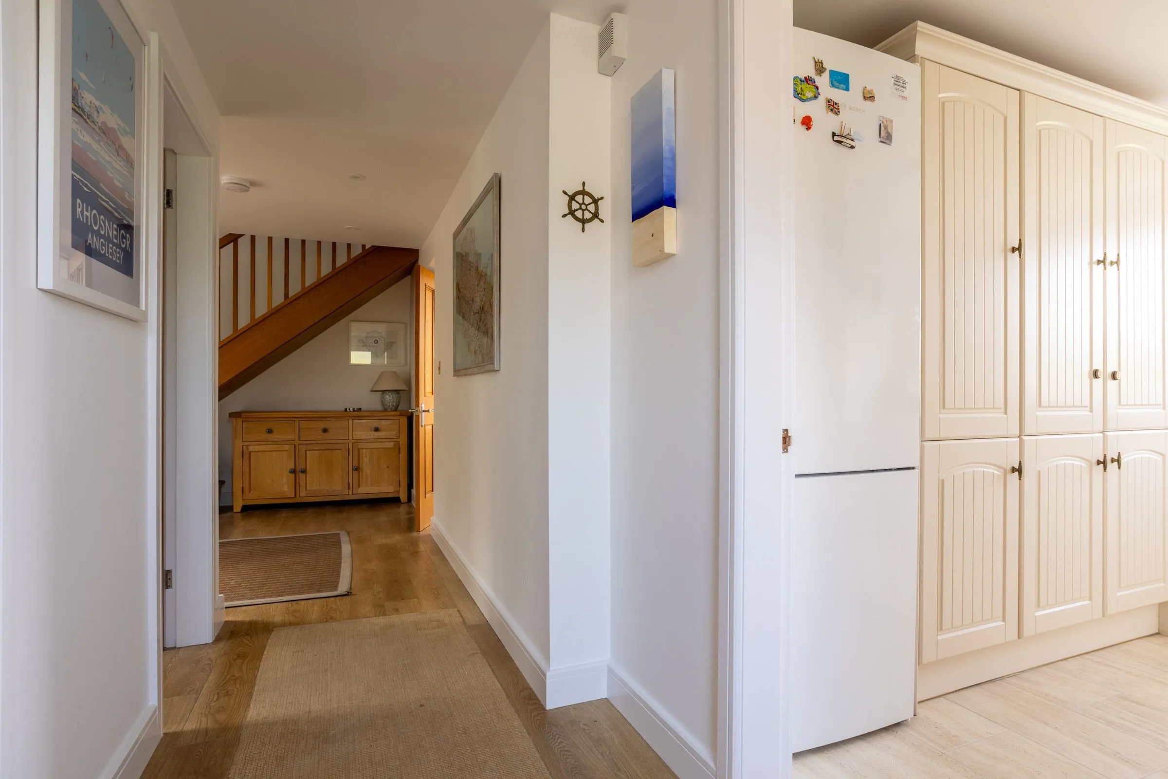 Gardd Nain - Hallway 