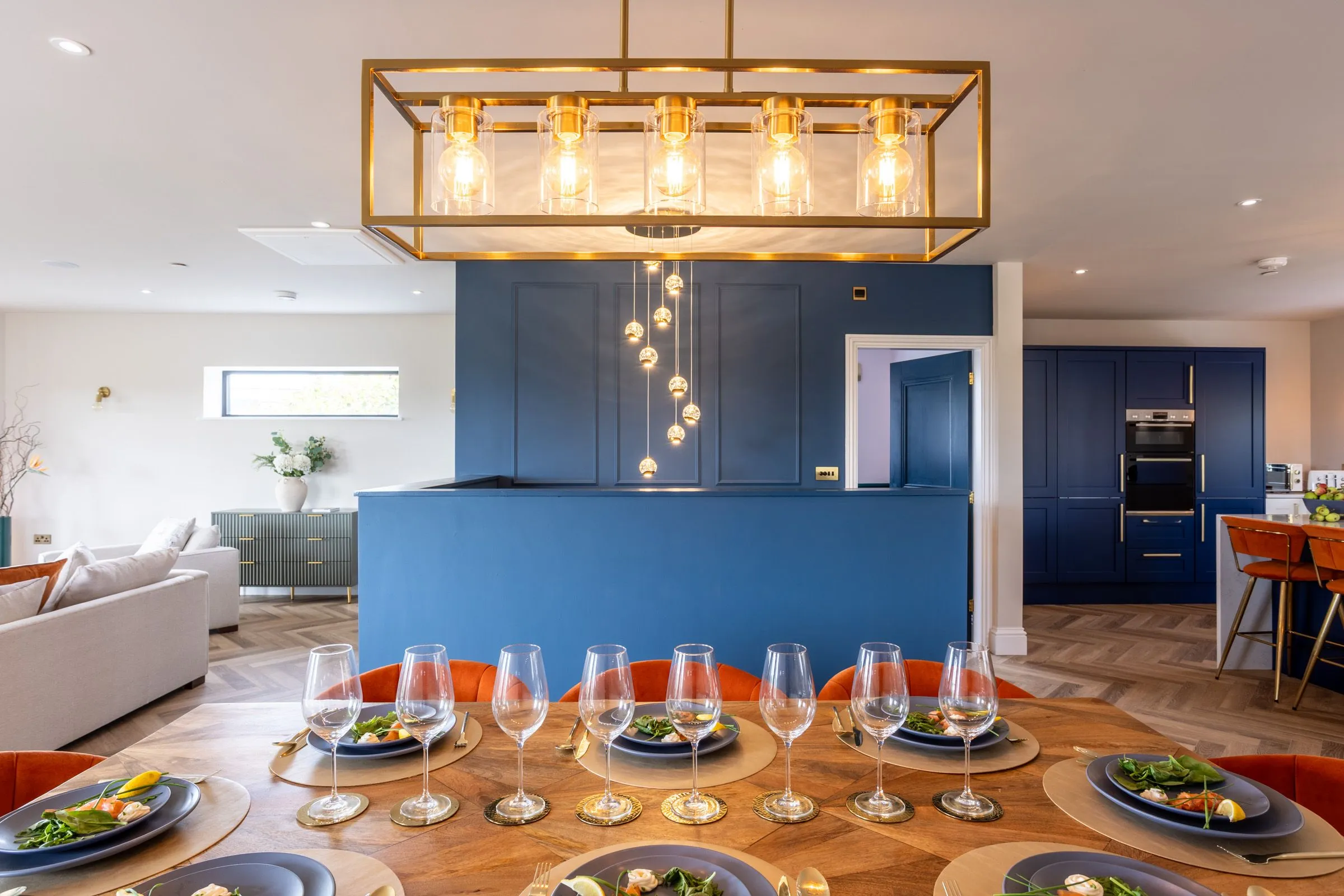Bluebells - Dining Table to Stairs