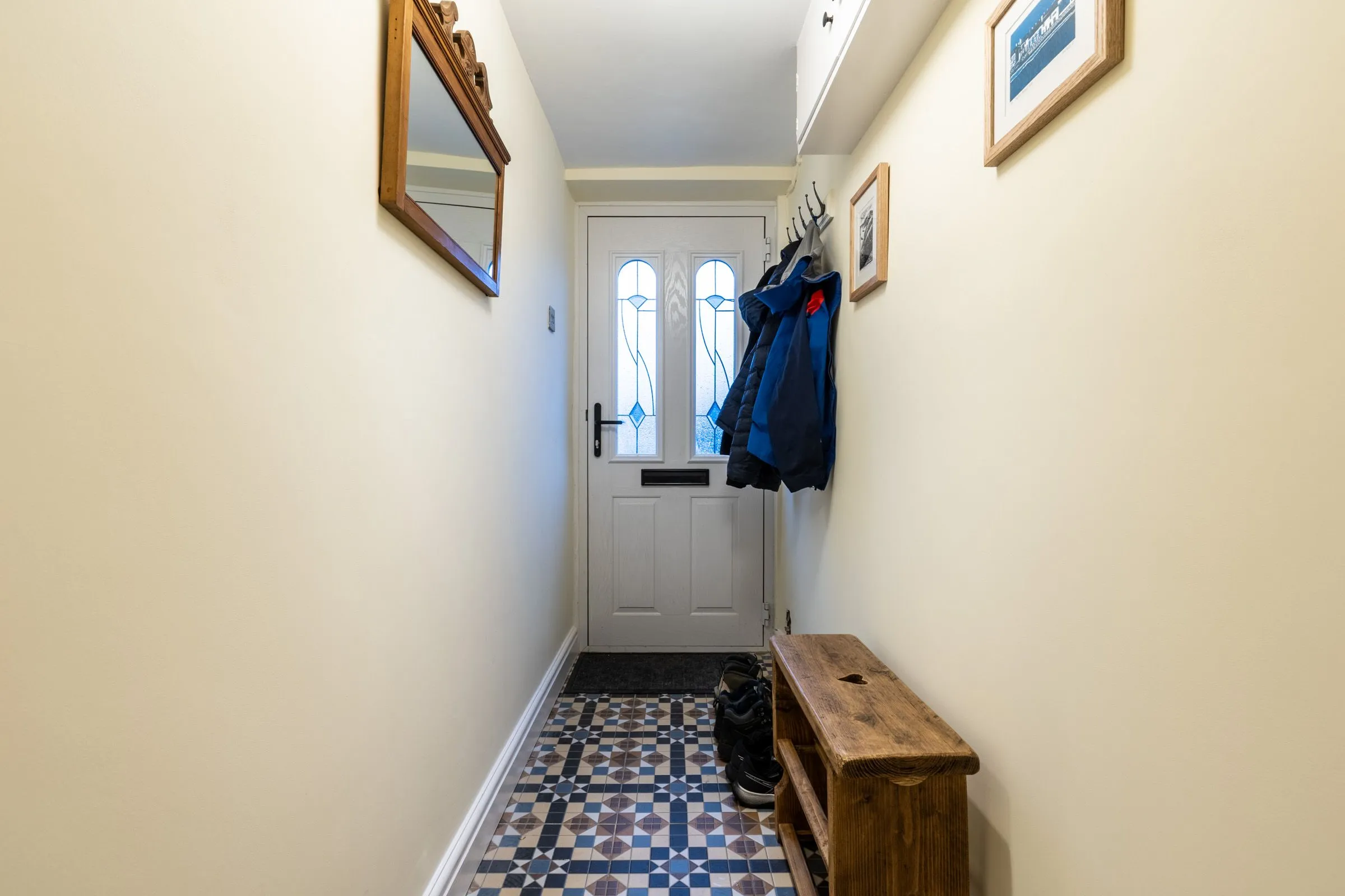 Kite Cottage - Hallway