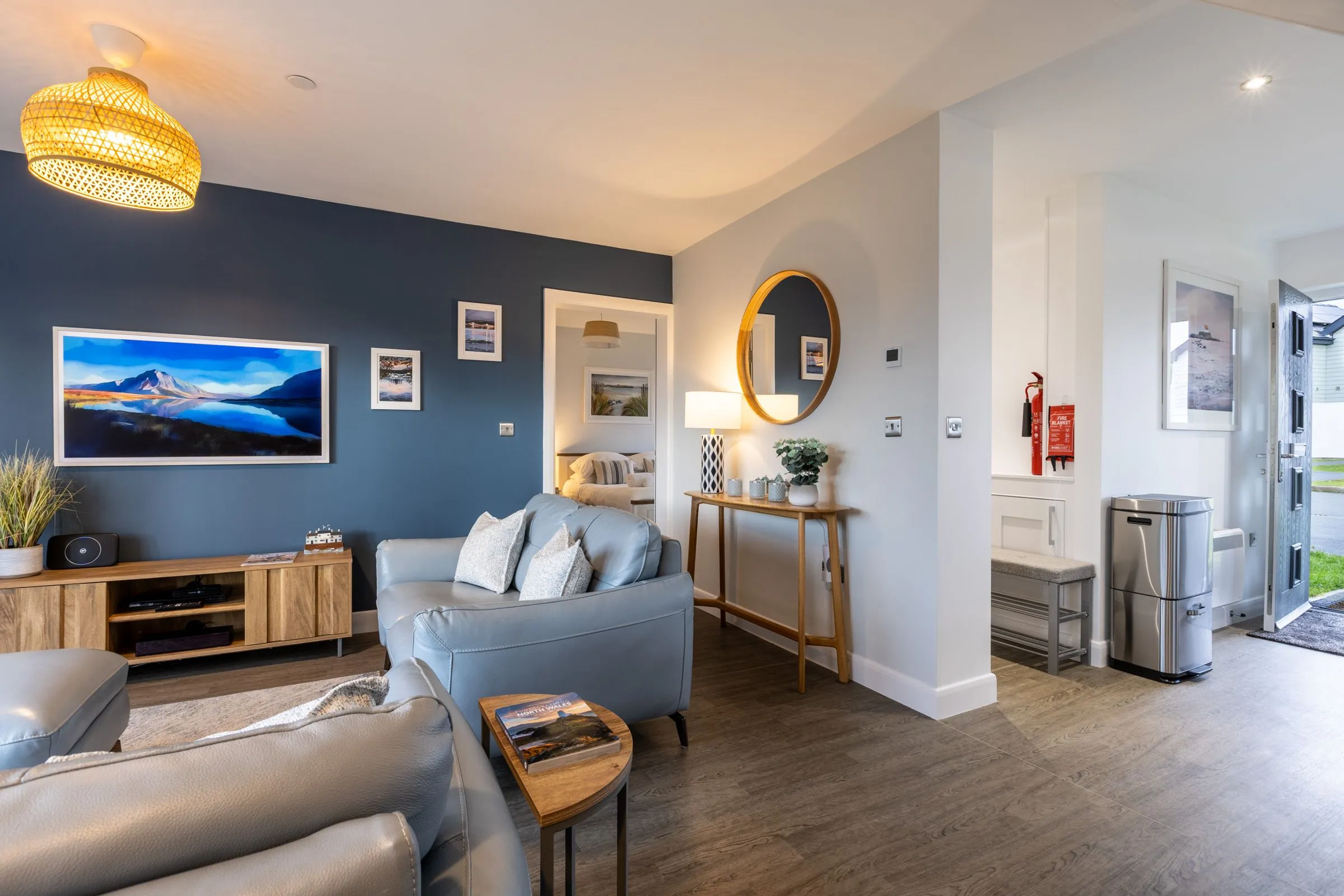 Ty Wawr - Lounge looking into Utility 