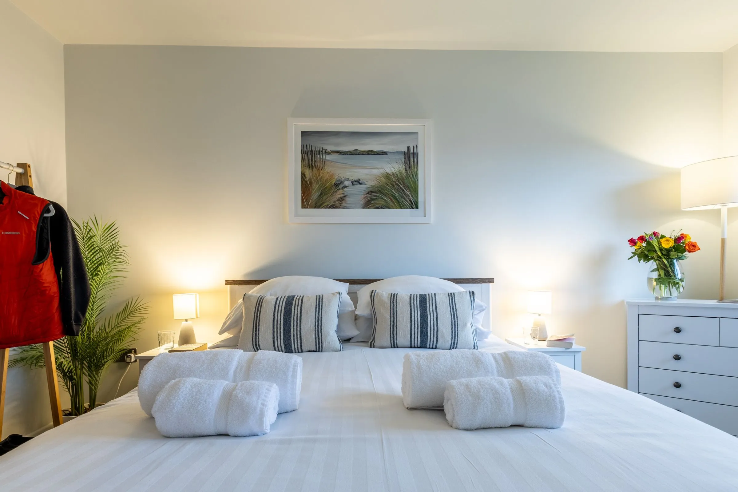 Ty Wawr - Downstairs King Room 