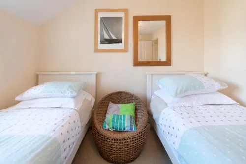 Bryn Eglwys Twin Bedroom bed shot - Rhosneigr