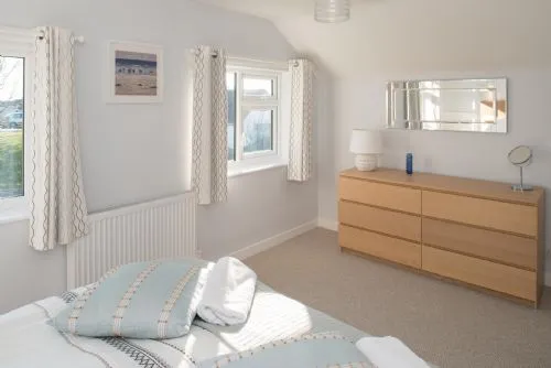 Dysynni Upstairs Bedroom - Rhosneigr