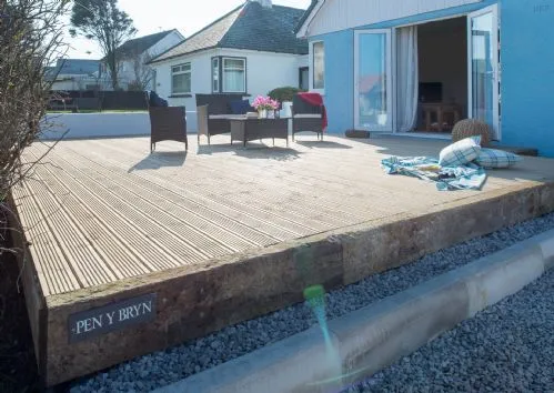 Pen Y Bryn Outside - Front Decking - Rhosneigr