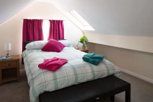 Pen Y Bryn - Upstairs back bedroom