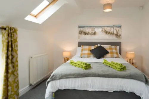 Ty Mabon Bedroom - Aberffraw 