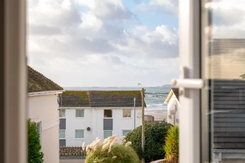 Lagwn Glas view from bedroom