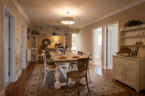 Sand Dollar - Dining area