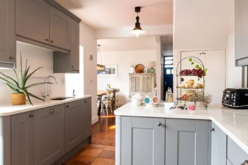 Maelog Villa Kitchen Rhosneigr