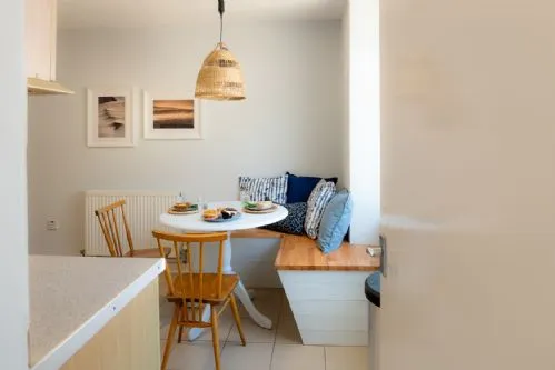 Bryn Awel Bach Dining area