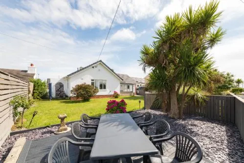 Faraway front garden