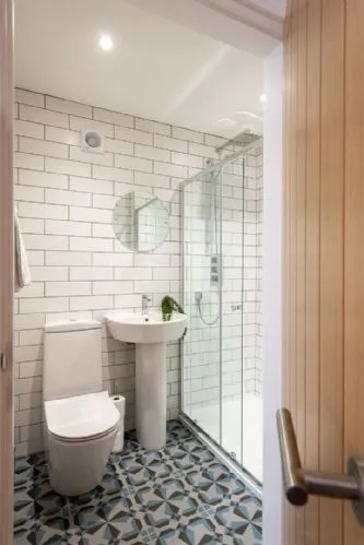 Stone's Throw - Shower