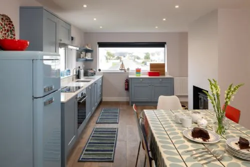 Stone's Throw - Kitchen