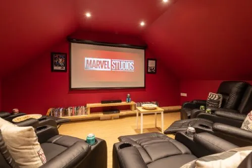 Ty Rhos Newydd Cinema Room