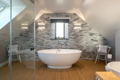 Ty Rhos Newydd Bathroom