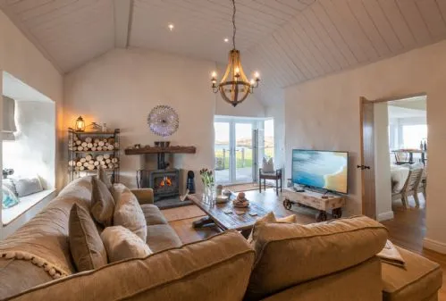 Bron Wendon living room and external doors