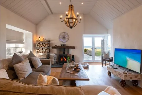 Bron Wendon Living room