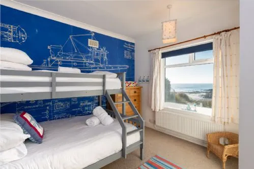 White Cottage Bunk Beds
