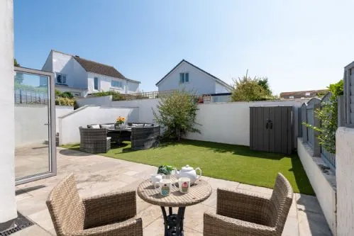 Out of the Blue - Rear garden