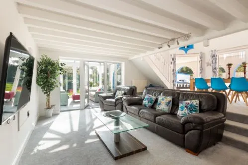 Coed Y Llan Living room